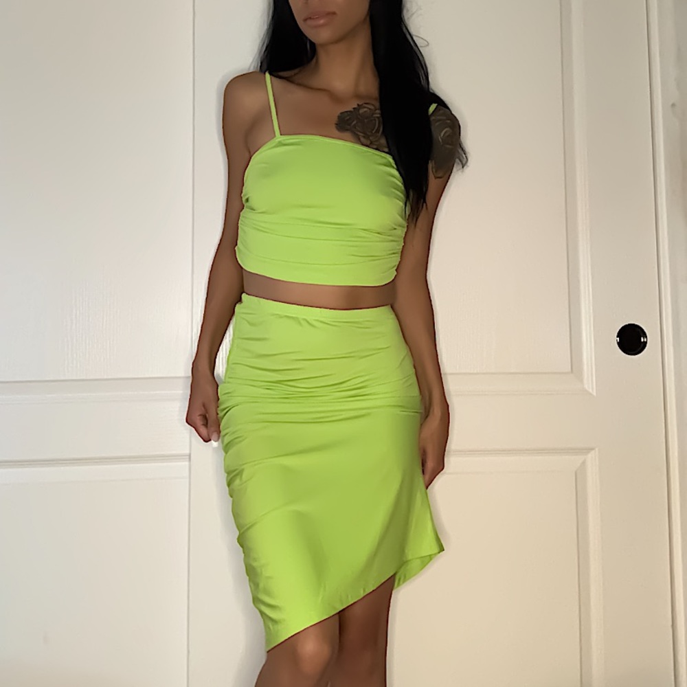 Crop ruched Cami top and drawstring skirt set